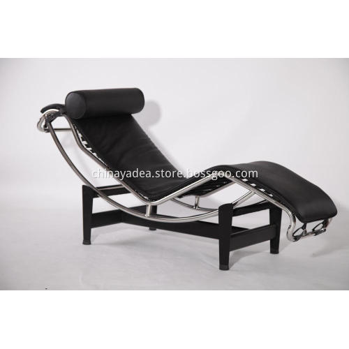 Le Corbusier Leather LC4 Chaise Lounge Chair Replica